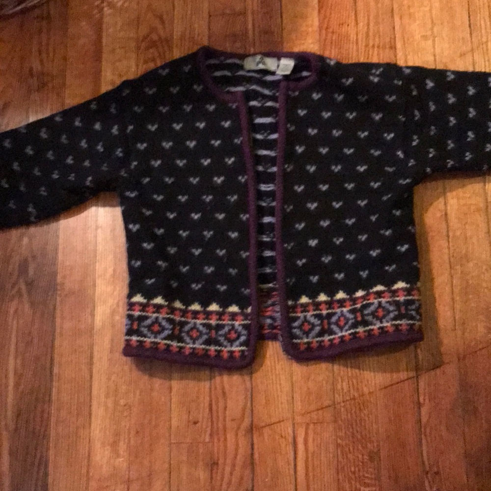 Black wool cardigan with designs
